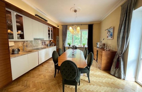 Kesklinn Apartment | Spacious apartment in city center