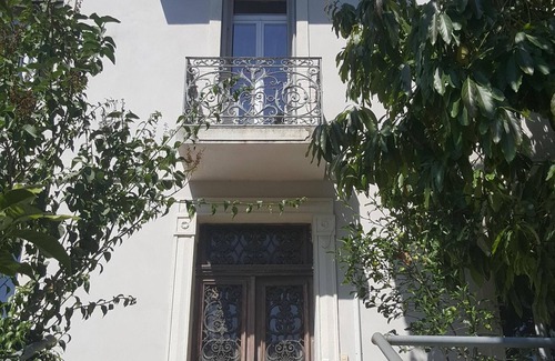 Sartene Apartment | Spacious apartment in the heart of Sartene with garden and summer kitchen.