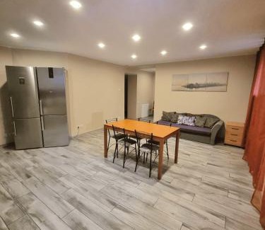 Brasa Apartment | Spacious apartment in the quiet center