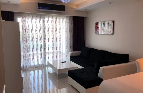 Seki Apartment | Spacious apartment near the beach