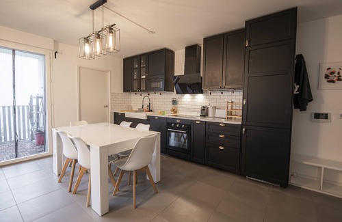 Ginko Apartment | Spacious apartment near the beach