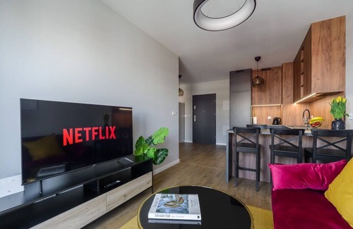 Lodz Apartment | Spacious apartment on Wróblewskiego