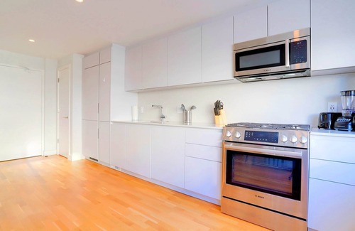Radnor - Fort Myer Heights Apartment | Spacious Apartment w/Gym Access