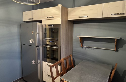 Yves Farge - Le Fleuve Apartment | Spacious apartment with balcony