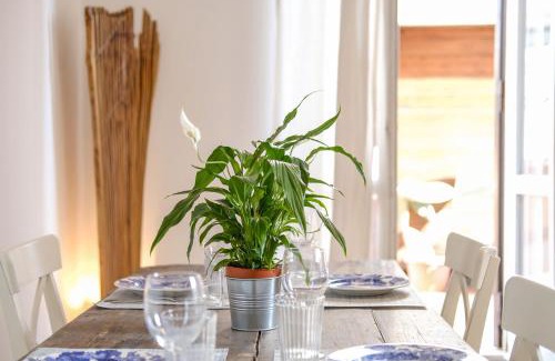 Esquilino Apartment | Spacious Apartment with Big Terrace at Colosseum