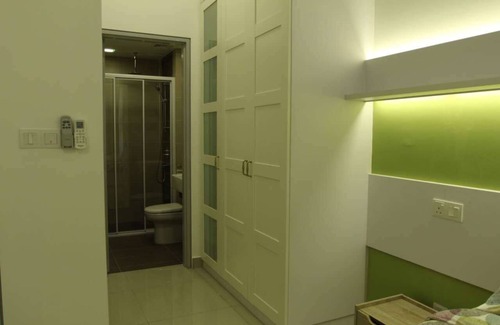 Kampung Sungai Kayu Ara Apartment | Spacious Apt with Wifi In Bdr Utama PJ