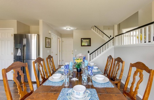 Sterling Hills House | Spacious Aurora Home: 20 Mi to Downtown Denver!