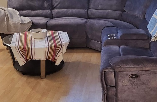 Arlington Heights Apartment | Spacious Basement - Walking distance from Arlington Heights Downtown