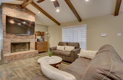 Broadmoor House | Spacious Baton Rouge Home Rental 12 Mi to LSU!