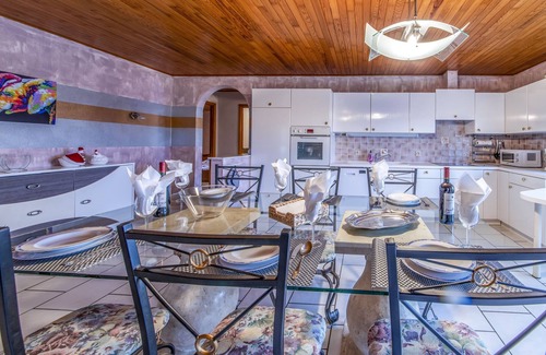 Chiny Apartment | Spacious, bright apartment with open spaces (3 épis self-catering cottage)