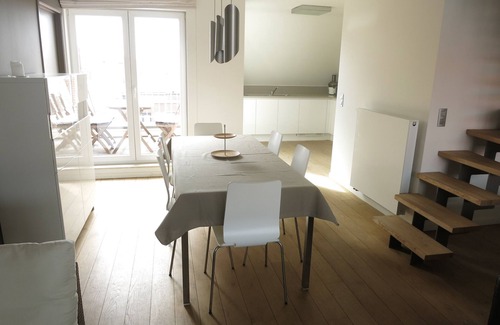 Westerkwartier Apartment | Spacious Bright duplex penthouse with 2 large terraces within walking distance from the sea