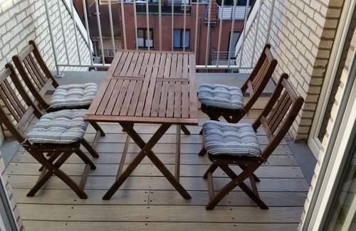 Westerkwartier Apartment | Spacious Bright duplex penthouse with 2 large terraces within walking distance from the sea