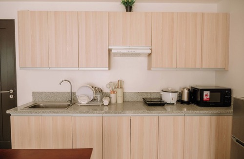 Mandurriao Condo | Spacious & Bright Family Escape