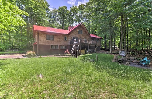 Locust Lake Village Cabin | Spacious Cabin, 1 Block to Locust Lake Beach!