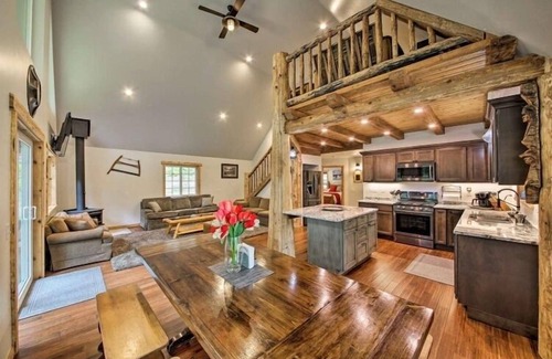 Nordman Cabin | Spacious Cabin by Elkins Resort and Priest Lake