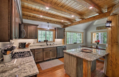 Nordman Cabin | Spacious Cabin by Elkins Resort and Priest Lake
