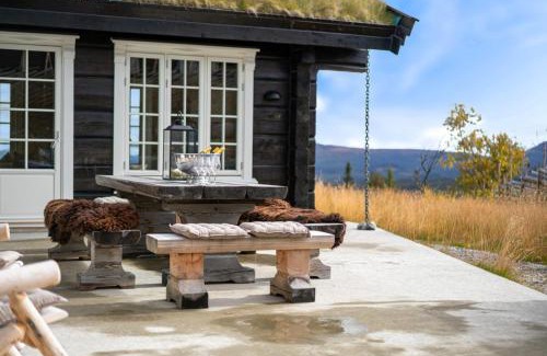 Al Municipality House | Spacious cabin with panoramic view, bbq, Wifi & fireplace