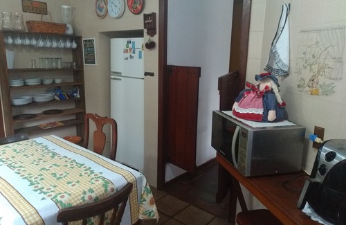 Teresopolis House | Spacious Chalet House with Pool and Barbecue Near CBF, Feirarte, Parque Nac.