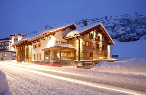 Klosterle House | Spacious chalet in Klösterle