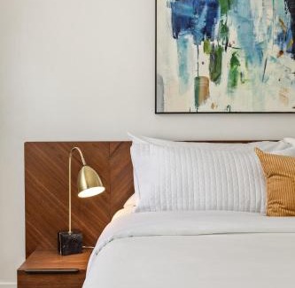 Alamitos Beach Apartment | Spacious Coastal Apartment in a Colorful Community - NRP22-00590