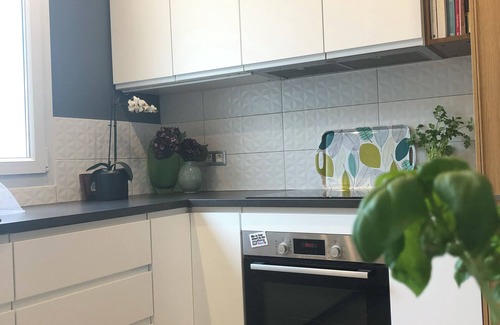 Ferney-Voltaire Apartment | Spacious, Comfortable Apartment, Geneva-ferney Border, With Mountain Views