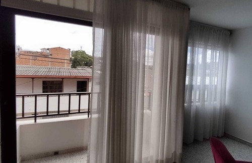Rionegro Apartment | Spacious, comfortable and central apartment