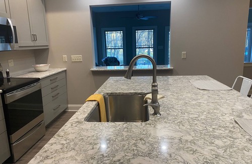 Bausman House | Spacious Conestoga Manor Venue