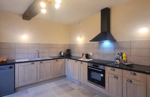 Le Crozet Cottage | Spacious Cottage in Crozet - Pets Allowed and WiFi