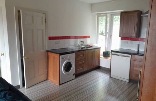 Kilcreggan Cottage | Spacious cottage with stunning loch views