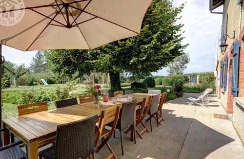 Cottance Cottage | Spacious cottage with garden and children's games, near St-Etienne and Lyon