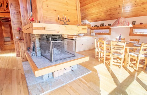 Meribel Centre Apartment | Spacious Duplex in Centre with Balcony and Wi-Fi