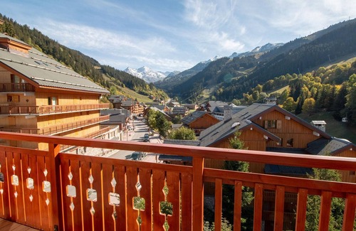 Meribel Centre Apartment | Spacious Duplex in Centre with Balcony and Wi-Fi