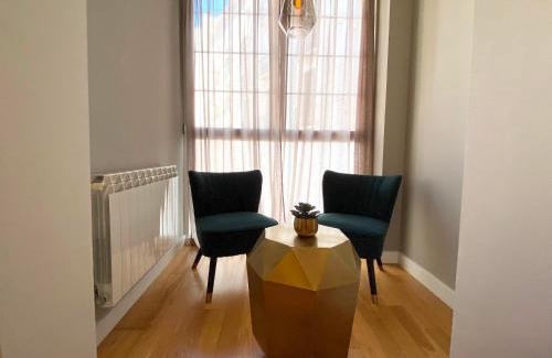 Sant Gervasi Apartment | Spacious Elegant on Avenue Diagonal By MyRentalHost
