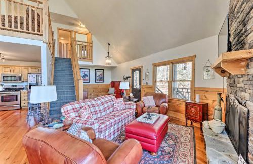 Ellijay House | Spacious Ellijay Resort Home with Hot Tub!