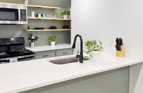 Atlanta Apartment | Spacious Entire Home in Great Location !