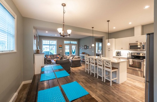 Okanagan-Similkameen Cottage | Spacious Family Cottage on Osoyoos Lake