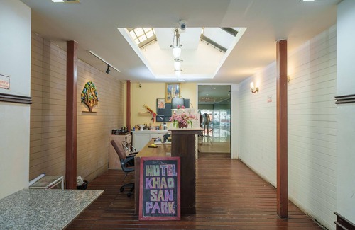 Lak Si House | Spacious Family Retreat | Close to Khaosan Fun