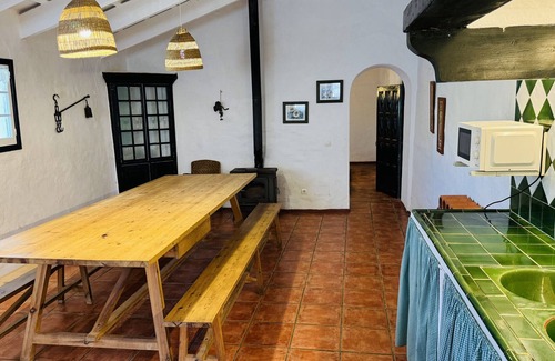 Minorca Villa | Spacious farmhouse, 4 bedrooms, 4 bathrooms, free WiFi