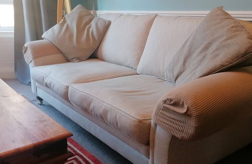 Glasgow Apartment | Spacious flat in vibrant strathbungo