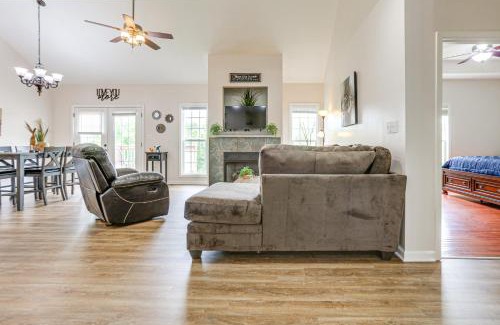 Frankfort House | Spacious Frankfort Retreat on Bourbon Trail!