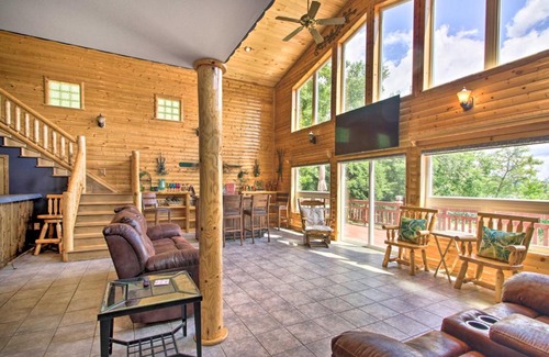 Frazee House | Spacious Frazee Home with Direct Lake Access!