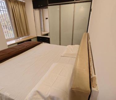 Sanpada Apartment | Spacious Garden Facing 2 BHK in Sanpada 5 mins from DY Patil Stadium