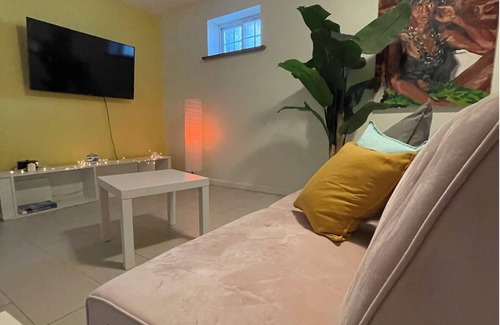Bedford-Stuyvesant Apartment | Spacious Garden Level Apartment