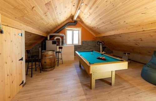 Stavelot House | Spacious Getaway near Spa F1, cleaning included