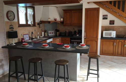 Saint-Nabord House | SPACIOUS GITE WITH INFRARED SAUNA AND NORDIC BATH