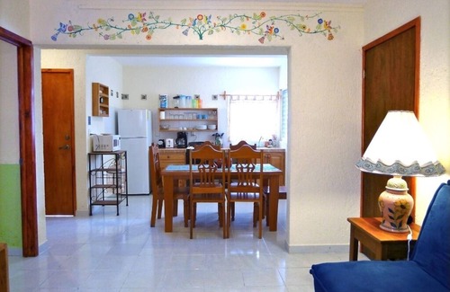 Puerto Morelos House | Spacious ground floor apartment 1 blk to beach, 4 blks to the square