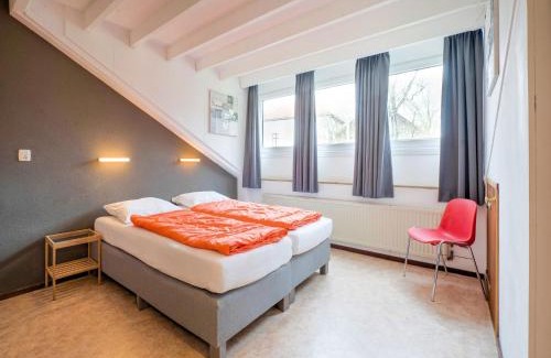 Municipality of Meerssen House | Spacious Group Getaway with Garden, cleaning included