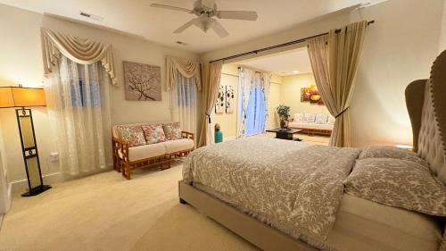 Princeton House | Spacious Guest Suite 5 Minutes to Princeton University with Free Parking