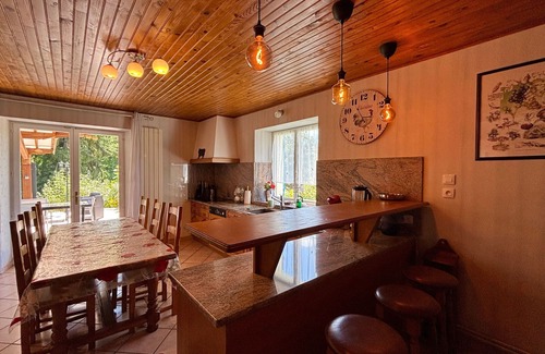 La Chapelle-aux-Bois Cottage | Spacious house with spa, ping-pong, and foosball, perfect for family relaxation
