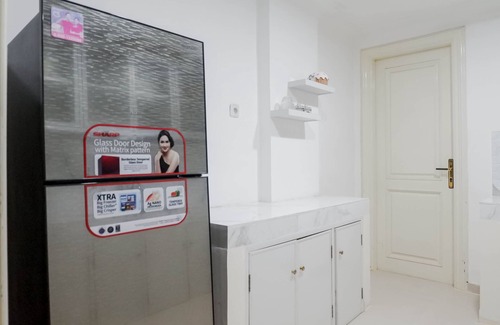 Suko Manunggal Apartment | Spacious High Floor 2BR at Taman Beverly Apartment
